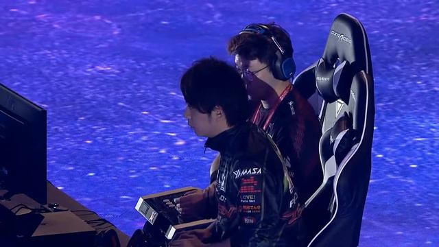 Nobi (Steve, Dragunov) Vs Knee (Steve) - TOP 8 - Tekken 7 World Tour смотреть онлайн