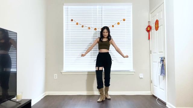 HYOLYN (효린) ‘Layin' Low (feat. Jooyoung)’ April^^ Dance Cover смотреть онлайн