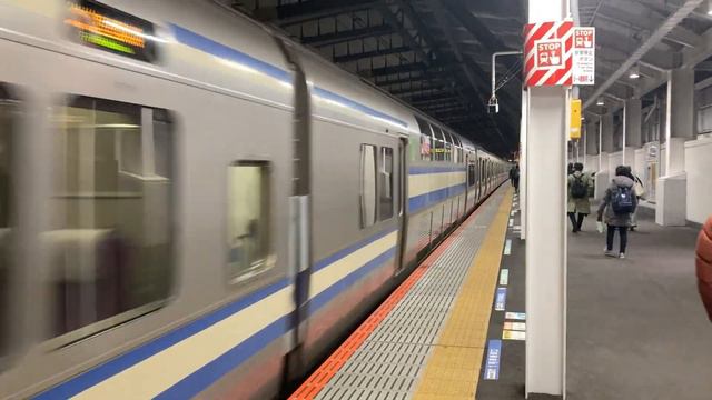 26.02.2024 года. Отправление электрички маршута «Касима-Курихама» от станции Мусащи-Косуги. смотреть онлайн