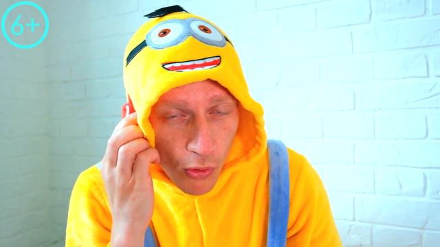 Веселая подборка видео для детей от канала Yan Show. Дети играют или делают вид, что играют. смотреть онлайн