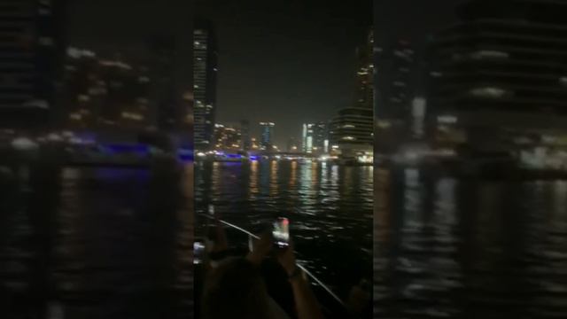 ЭДИКА СЫНУЛЯ В ЭМИРАТАХ. смотреть онлайн