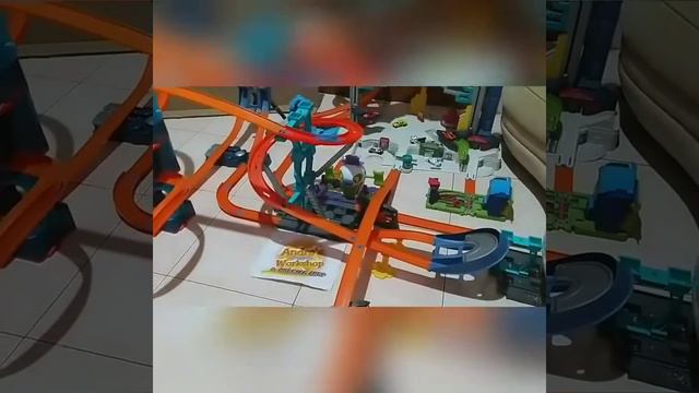 Hot Wheels Flying Booster break the limit : Review with Andre Track Builder смотреть онлайн