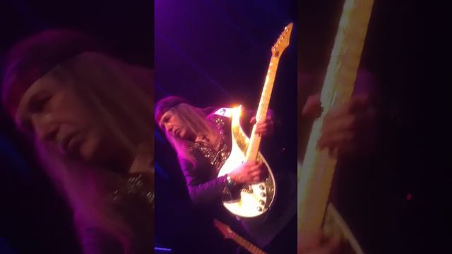 Uli Jon Roth - Catch Your Train. Showcase Live, Foxboro MA. смотреть онлайн