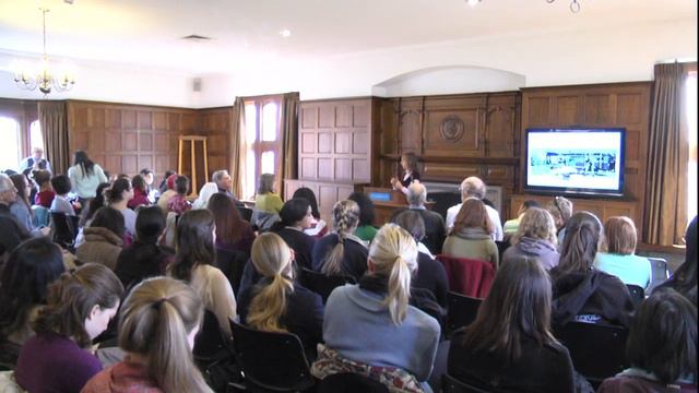 Medea Benjamin on Drone Warfare at Mount Holyoke College смотреть онлайн