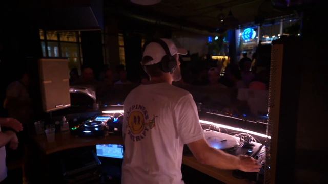 Crowd Control @ Djoon, 18/06/22 смотреть онлайн