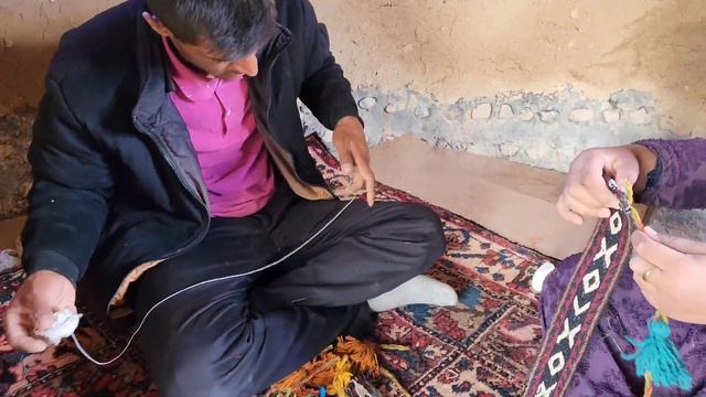 "Nowruz in the Stone Castle: Asghar and Halime Tale of Window Decorations and Haft-Sin Spread" смотреть онлайн