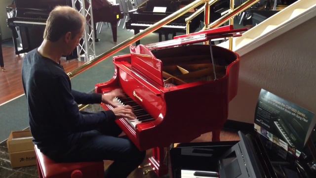 Bumble Boogie on a toy piano смотреть онлайн