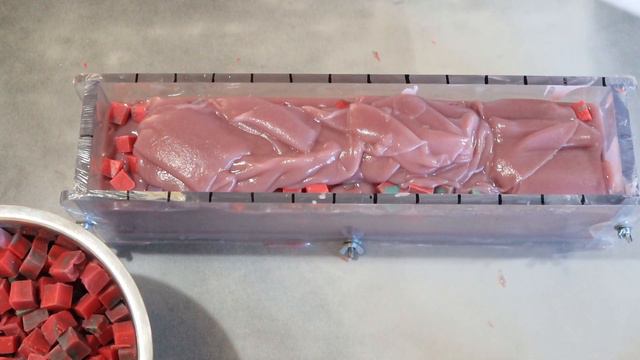 "FROM RUSSIA WITH LOVE" - ZARYA FROM OVERWATCH SOAP x2 ft. Hija-CK! || SAINT'S SOAPS смотреть онлайн