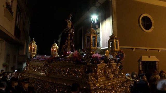 Policía Local pone en marcha un dispositivo especial de tráfico con motivo del Martes Santo смотреть онлайн