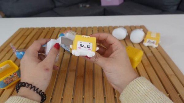 UNBOXING 100 *MYSTERY* LANKY BOX TOYS!😱*rare finds*