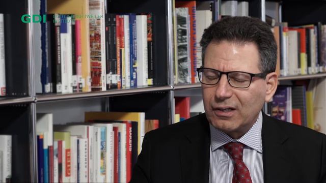 Digital versus Democracy – An interview with US geostrategist Robert Kaplan смотреть онлайн