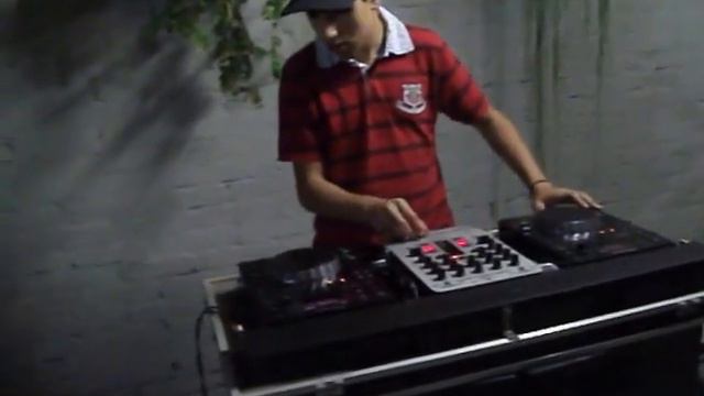 DJ David alves смотреть онлайн