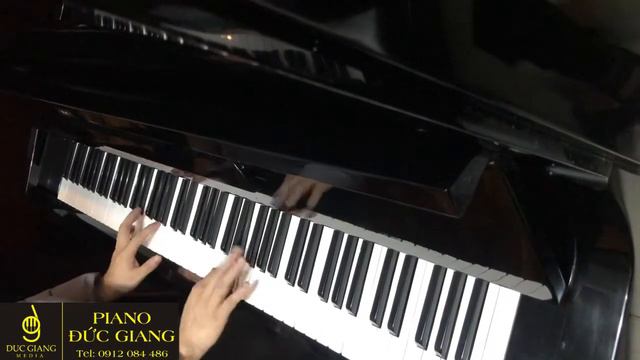 Eastein C смотреть онлайн