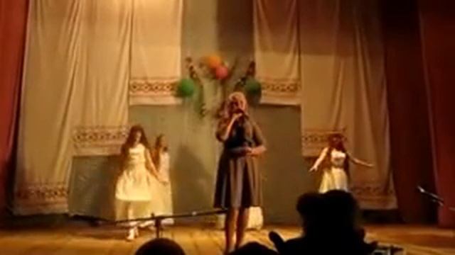 krutitsya, vertitsya shar goluboj 'val's' 240 смотреть онлайн