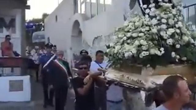 Processione di San Vincenzo Ferreri a Stromboli (anno 2015) смотреть онлайн
