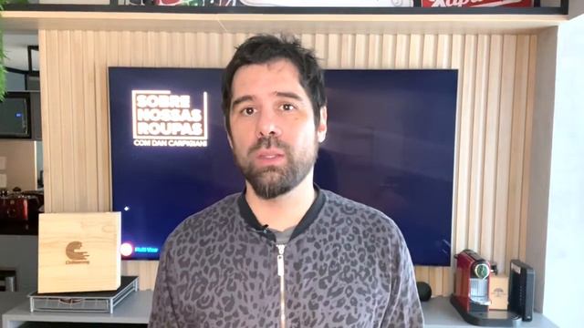 Gwen Stefani - SOBRE NOSSAS ROUPAS смотреть онлайн