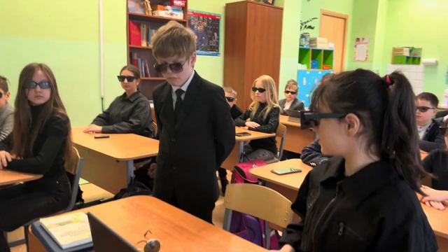 Максим и Алиса. Поиски школы мечты. 2024 смотреть онлайн
