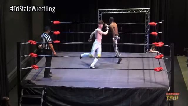 Millz Hendrix Vs Justin Xavier смотреть онлайн