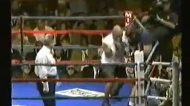 Mike Tyson-Corey Sanders highlights boxing video смотреть онлайн