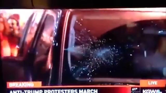 Is It OK To Run Over Protesters? (MWR, BF1, & Overwatch Commentary) смотреть онлайн