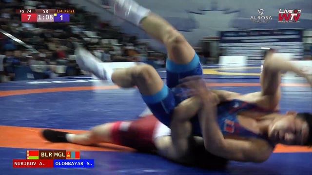 День первый, ковер "А", вечерняя программа смотреть онлайн