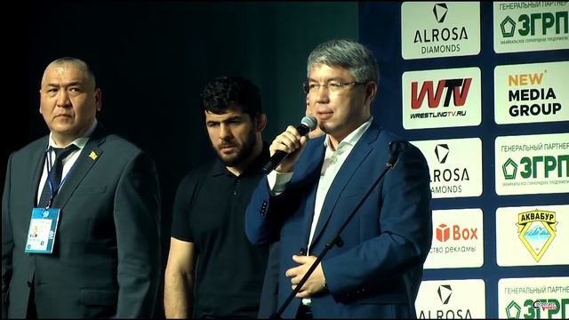 Церемония открытия: XXV Международный турнир по вольной борьбе на призы Главы Республики Бурятия смотреть онлайн