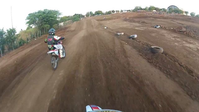 Treino de Motocross em Boqueirão-PB (Leo Mariano #74 e Alan Catão #19 Go Pro) 20/10/2013 смотреть онлайн
