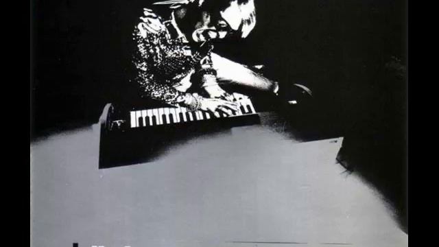 Jimi Tenor - Hurt me baby смотреть онлайн