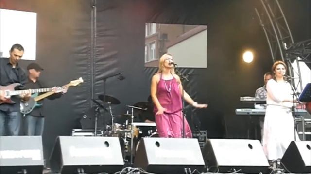 Sabryz - Le Monde Tourne Mal (Axel Red) смотреть онлайн