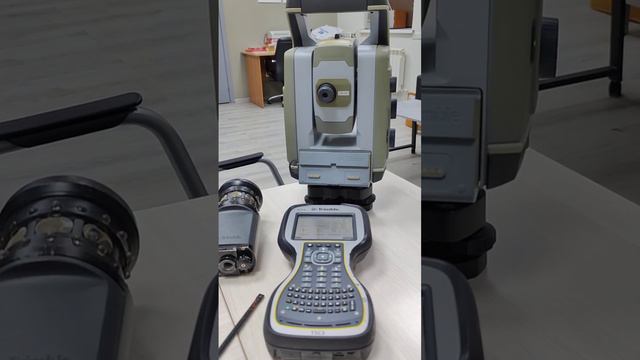 Trimble active tracking на тахеометре Trimble S9 HP смотреть онлайн