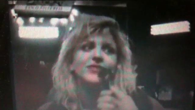 Courtney Love talks about Drew Barrymore смотреть онлайн