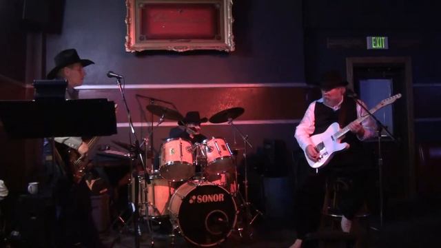 00133 Terry Hardesty - Dennis Morgan - Jimmy Grover - Minn's Club смотреть онлайн