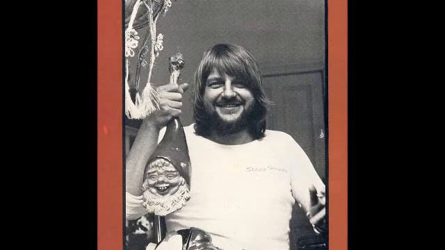 Robert Wyatt - I'm a believer смотреть онлайн
