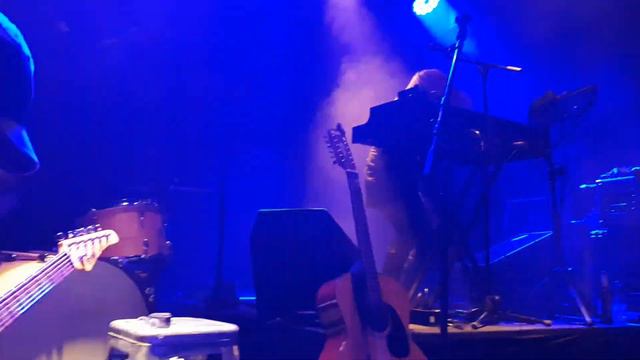 anna von hausswolff ugly and vengeful - live at katalin uppsala (15.02.19) смотреть онлайн