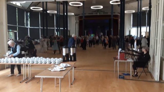 DanceAbout at the Octagon, Paviion Garden, Buxton dancing to JoDanceDJ смотреть онлайн