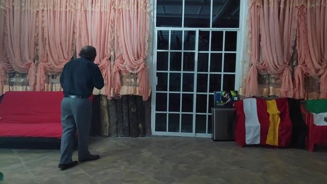 " GUARDA COMEDONDOLO " Vianello смотреть онлайн