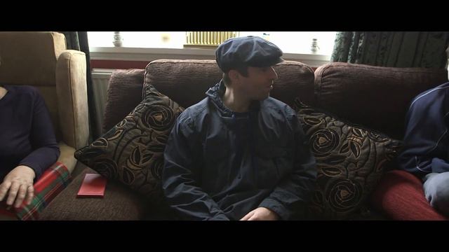 Liam Gallagher: As It Was - "Poofy Cushion" Clip смотреть онлайн