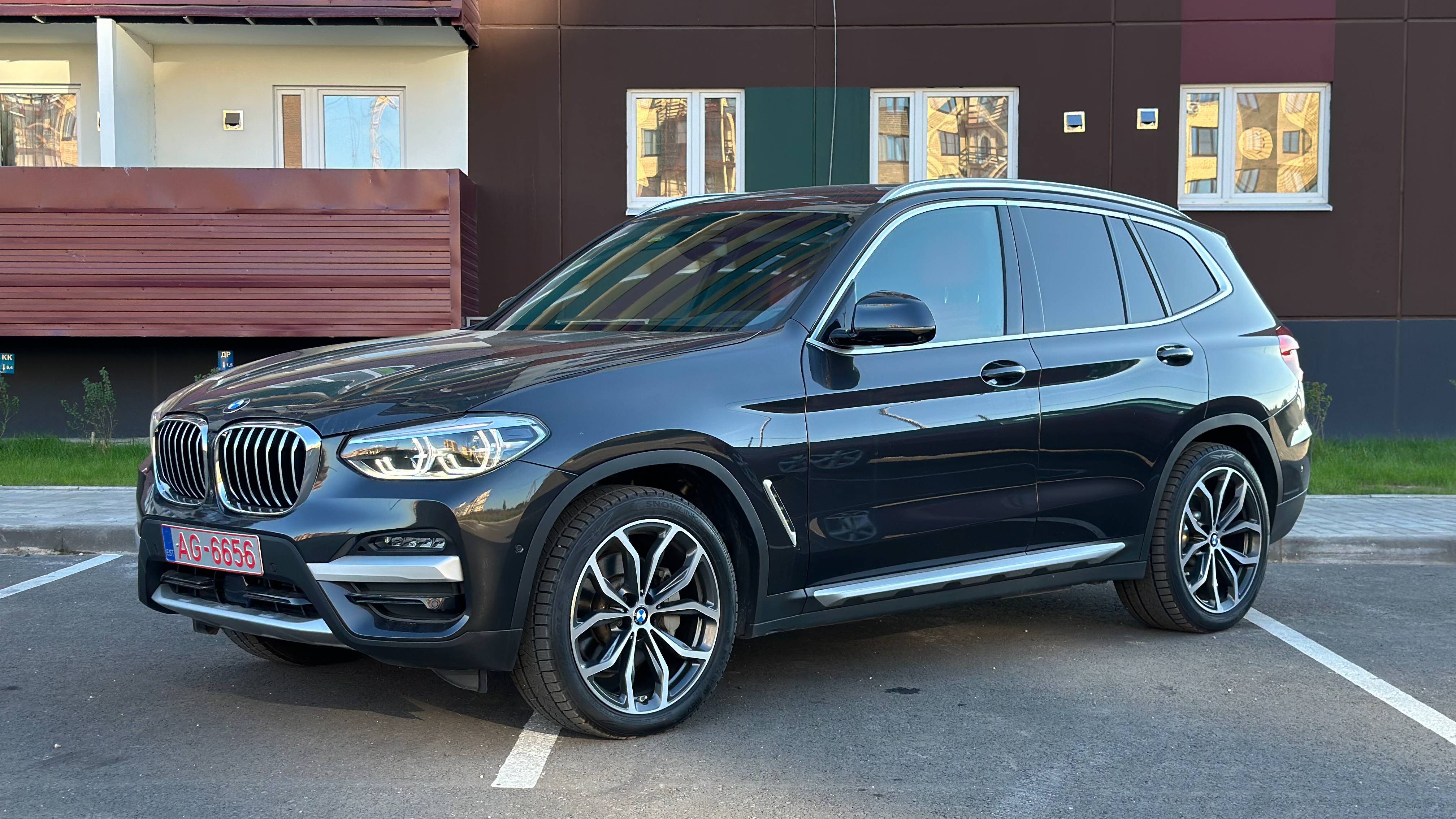 BMW X3 G01 30d xDrive Individual 2020г.в., 155т.км., 3.990т.р. В наличии в Пскове, растаможен! смотреть онлайн