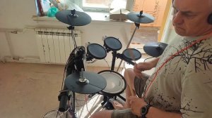 Мумий Тролль - Инопланетный гость (drum cover)