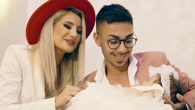 Claudia Puican si Armin Nicoara - Fata Mea ❤️ [Videoclip Official] смотреть онлайн