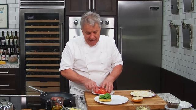 How To Make The French Cheeseburger | Chef Jean-Pierre смотреть онлайн