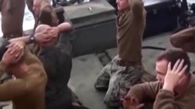 يحيى سريع متحدث الحوثيين اليوم استهدف السفينة " lewis B  puller" смотреть онлайн
