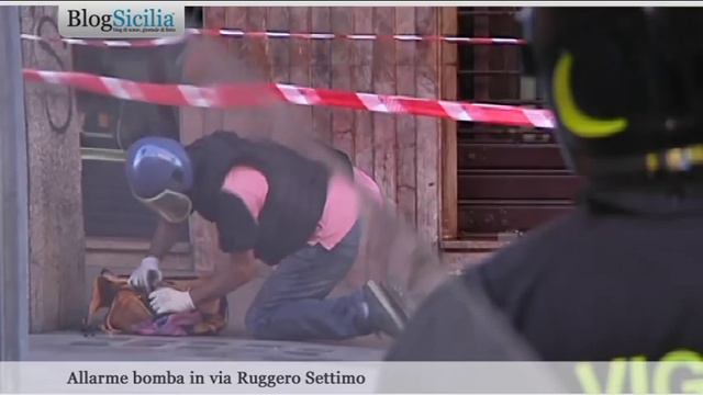 Allarme bomba in via Ruggero Settimo смотреть онлайн