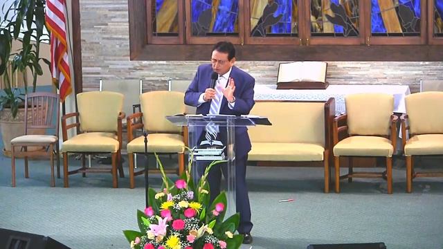 Pr. LUIS LIÑAN OLIVERA siete papas o siete reyes смотреть онлайн