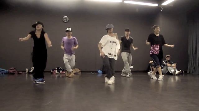 Timbaland Feat. Missy Elliott - Swat That Fly + Beyonce - Videophone