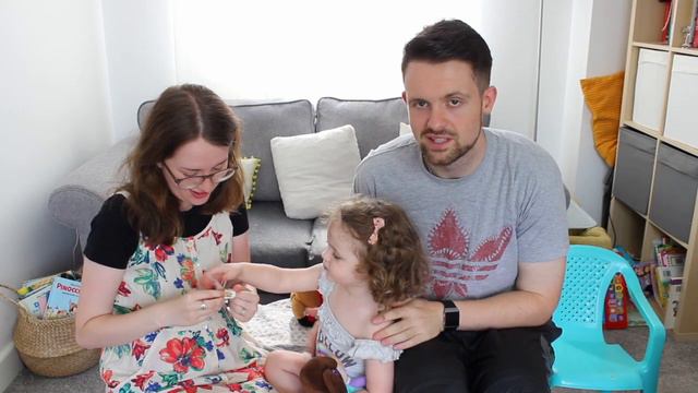 TRYING RUSSIAN SWEETS | RUSSIAN CANDY | RUSSIAN SWEETS CHALLENGE | FOOD CHALLENGE смотреть онлайн