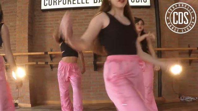 Baila Baila- Street Jazz- Pablo Reinoso смотреть онлайн