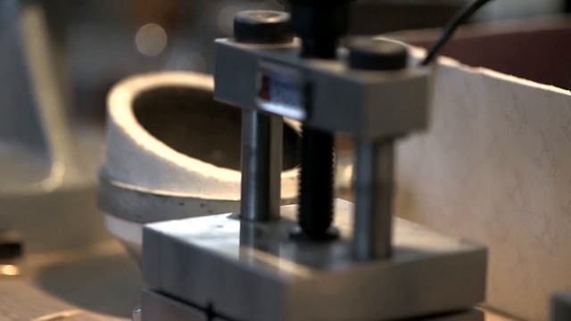 Robin Waynee and Ryan Roberts - For the Love of Jewelers смотреть онлайн