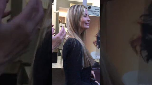 Meliné specialisti del colore смотреть онлайн