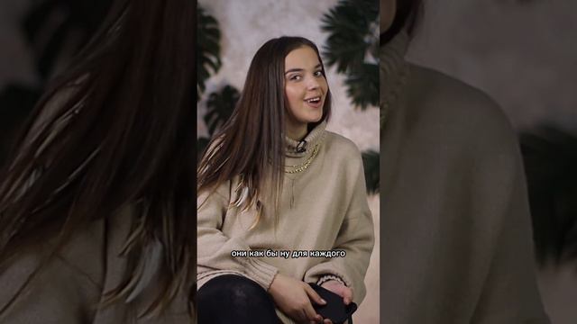 Тренды причесок с канекалоном 2024. Отвечаем на ваши вопросы! #shorts #прическа #прически #afromari смотреть онлайн